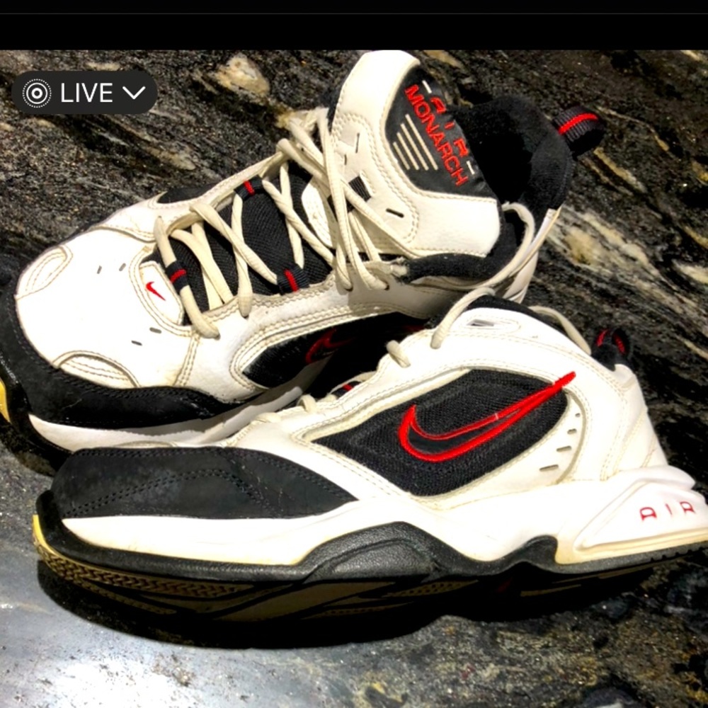 Men’s Nike Air Monarch Sz 10